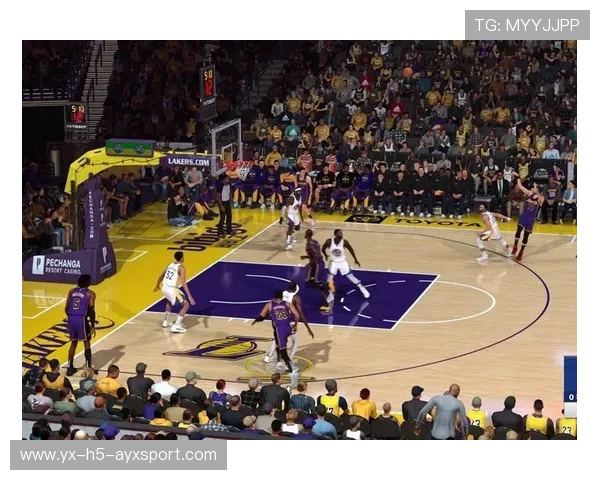 NBA季中交易大戏:三方交易震撼联盟