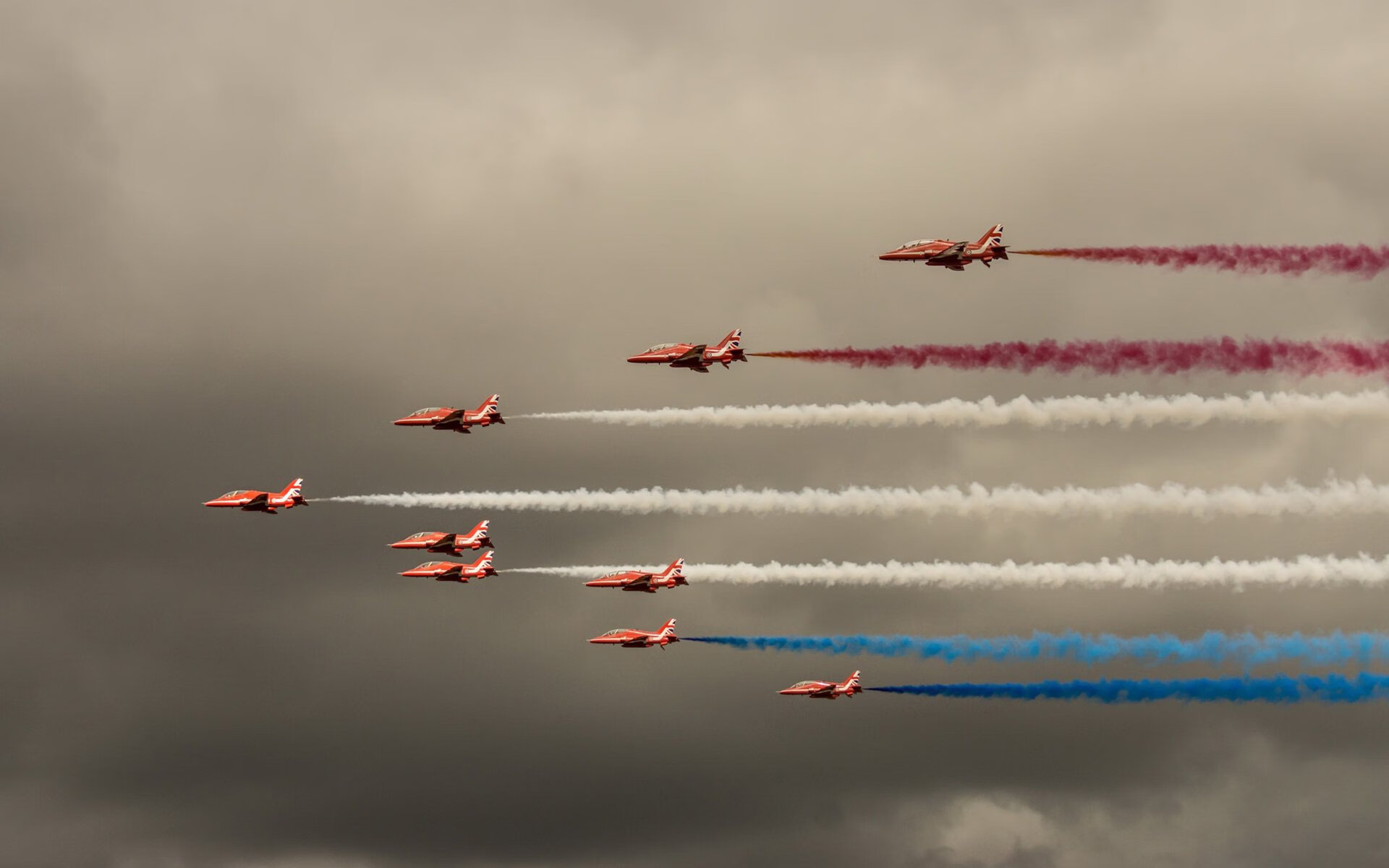 皇家贝蒂斯边路配合打穿侧翼防线,皇家贝蒂斯赛果