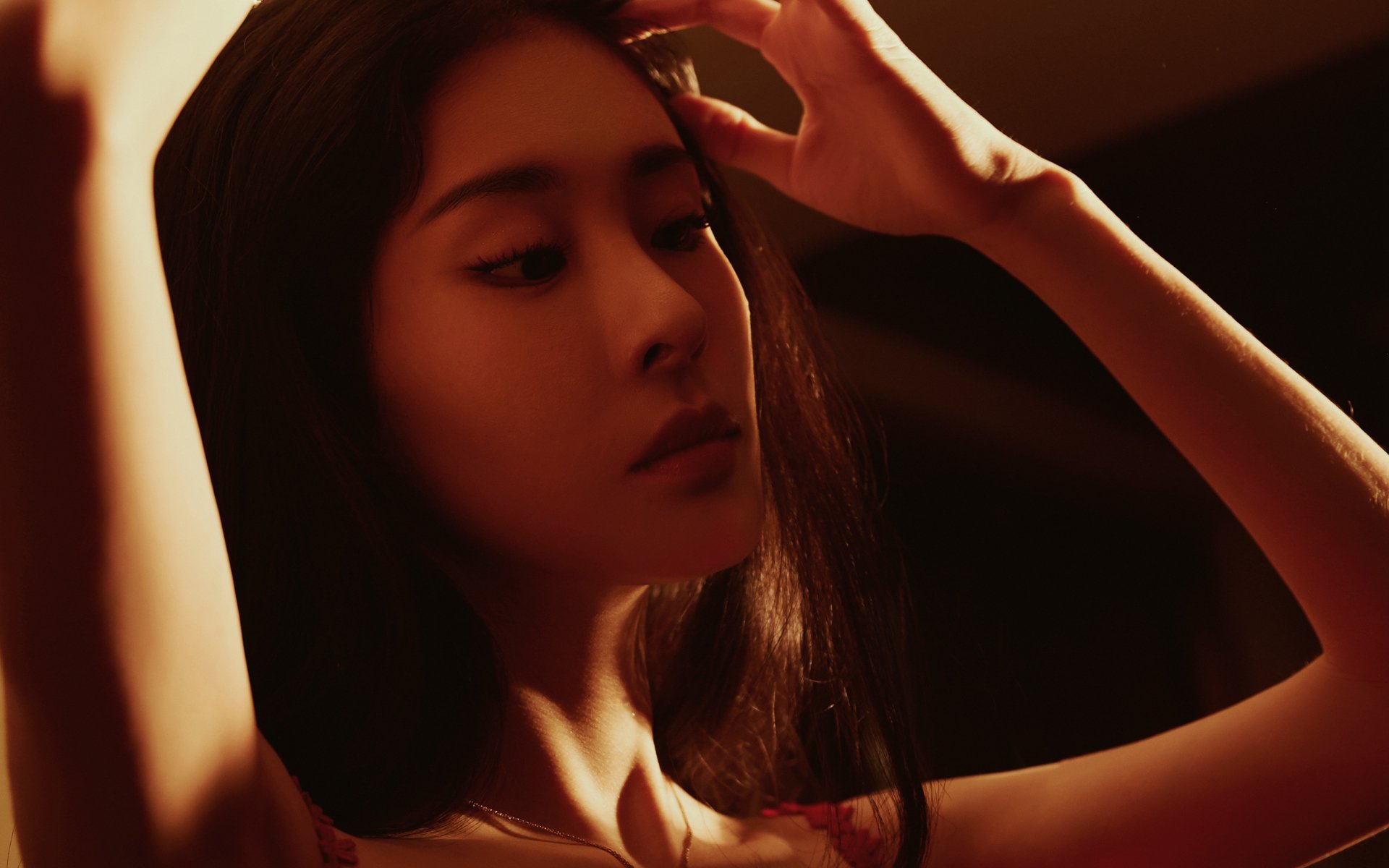 爱游戏综合娱乐-麦基翁蝉联仰泳三项冠军，麦基翁拿了几块金牌