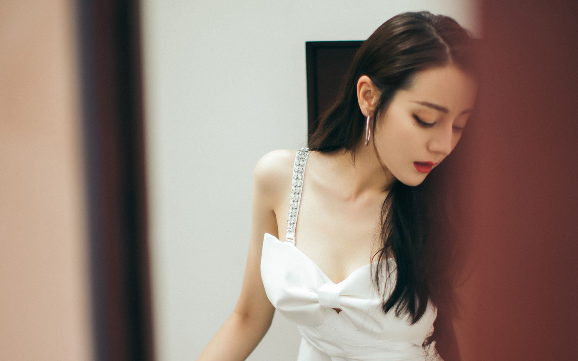 爱游戏中国官方登录入口网站-Hughes 多次关键接球引领胜利